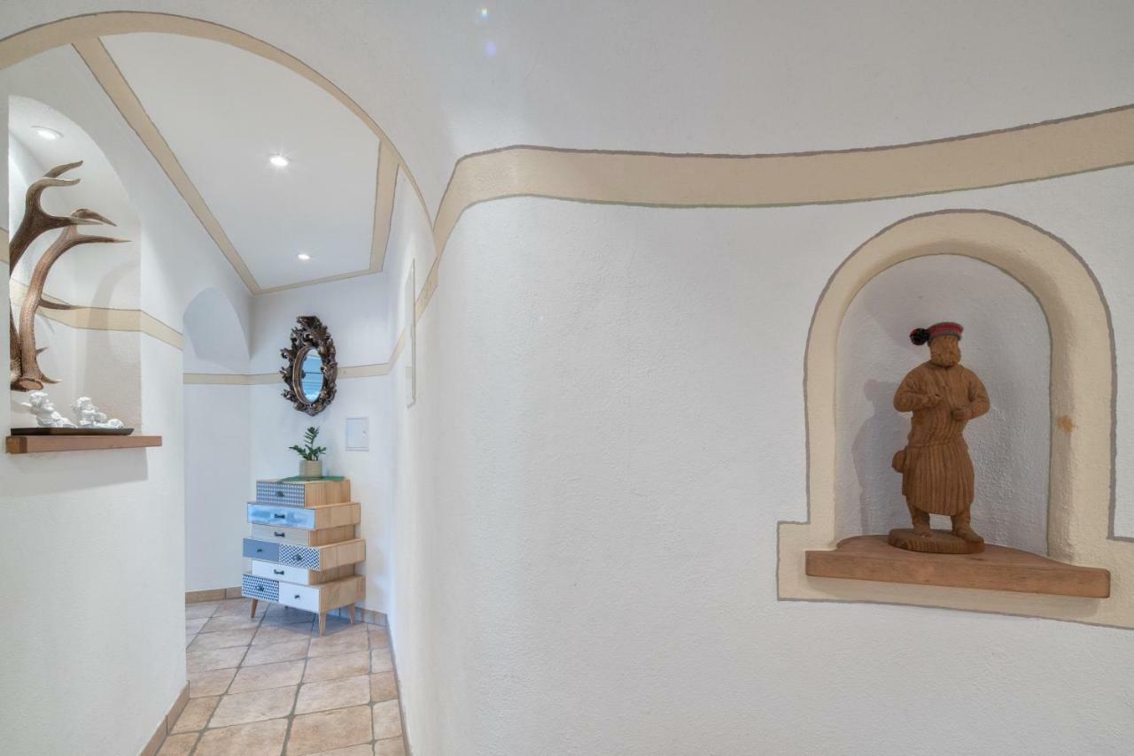 Zur Schoenen Aussicht Hotel Garni Гармиш-Партенкирхен Экстерьер фото
